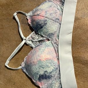 VS PINK racerback Lace Bra